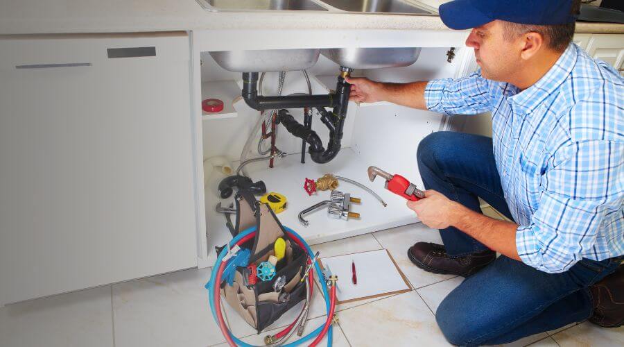 Local expert plumbing services in Enloe, TX